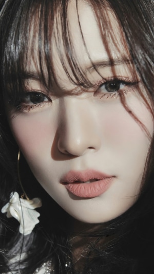 Lee Chaeyoung from Fromis 9