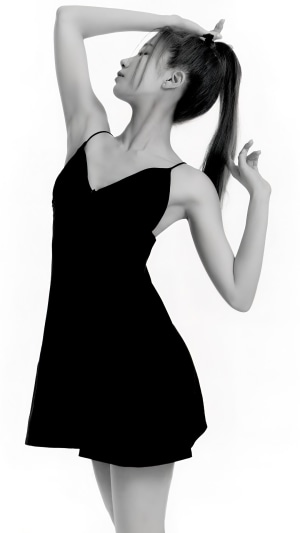 Nakamura Kazuha of LE SSERAFIM in Black Dress