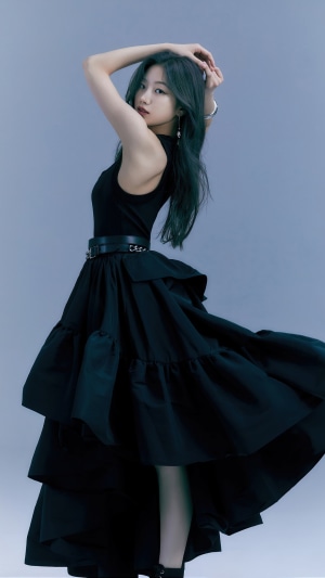 Kazuha of LE SSERAFIM in Black Dress