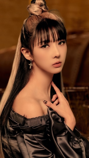 Yoohyeon from Dreamcatcher