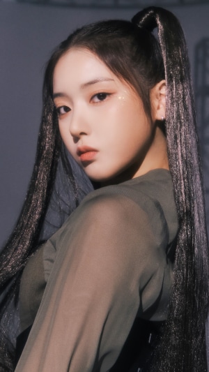 Jiwoo from NMIXX