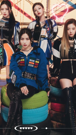 ITZY Kpop Girls in Racing Outfits