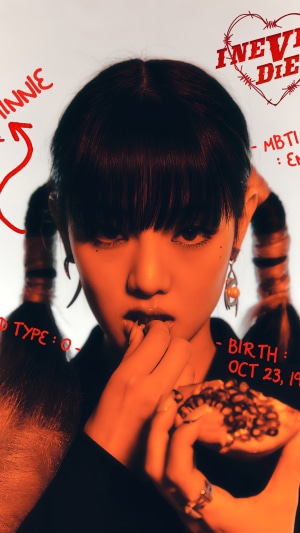Minnie from (G)I-DLE