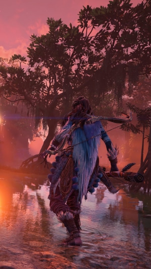 Aloy from Horizon Forbidden West in a swamp