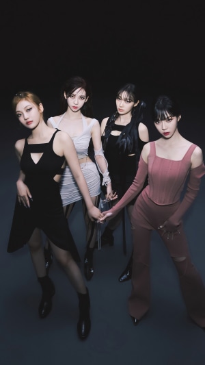 Aespa Kpop group members posing