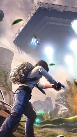 PUBG Mobile: PlayerUnknowns Battlegrounds character with UFO