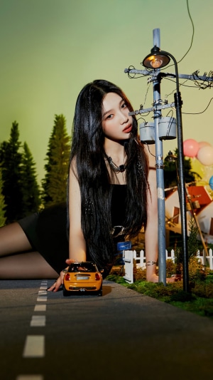 Joy from Red Velvet with a toy car