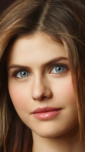 Alexandra Daddario
