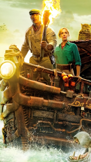 Dwayne Johnson and Emily Blunt in Jungle Cruise