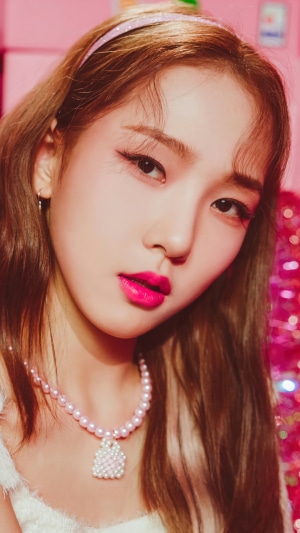 Huiyeon from Lightsum