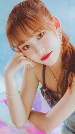 Yujeong from Lightsum