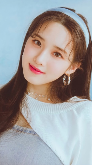 Nayoung from Lightsum Kpop