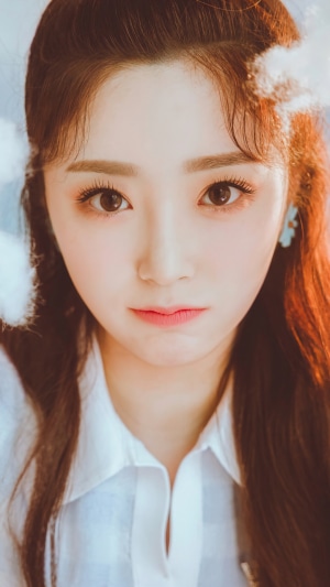 Hina from Lightsum