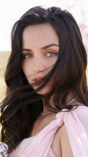 Ana de Armas in a pink dress