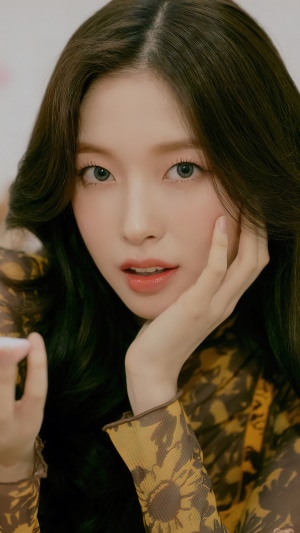 Arin from Oh My Girl