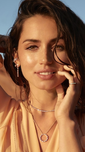 Ana de Armas wearing jewelry