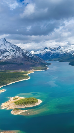 Turquoise lake and snow-capped mountains in Canada