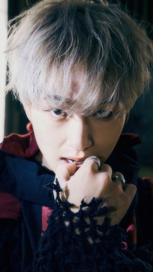 Onew from Shinee, Dont Call Me album