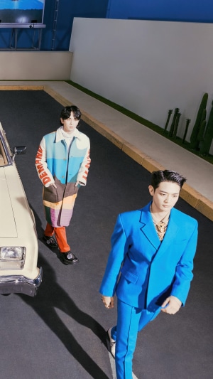 Shinee members Onew and Taemin from Dont Call Me