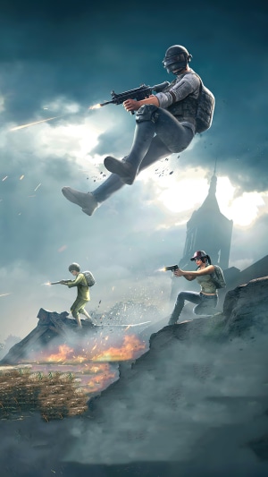 PUBG Mobile: Players in a battle scene