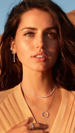 Ana de Armas wearing jewelry