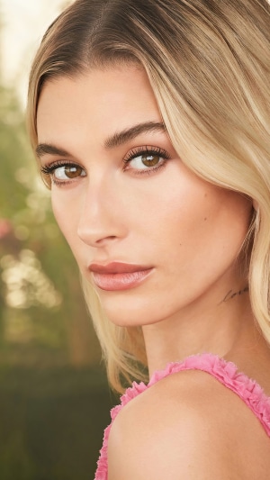 Hailey Bieber, American Model