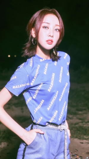 Yves from Loona wearing Balenciaga t-shirt