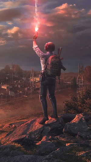 Player from PUBG holding a flare gun