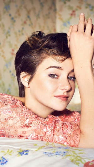 Shailene Woodley posing with hands near face