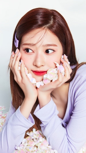 Kim Min-ju from IZONE