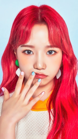 Jo Yu ri from IZONE