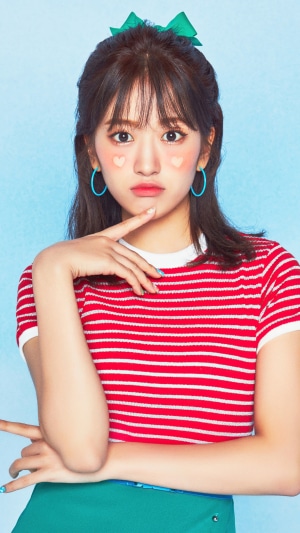 Ahn Yu jin from IZONE