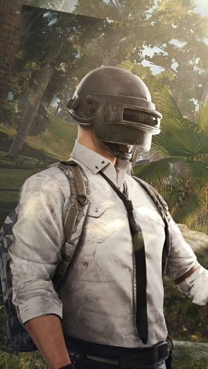 PlayerUnknowns Battlegrounds character in a helmet and shirt