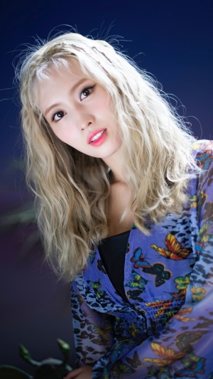 Momo Hirai from TWICE Kpop