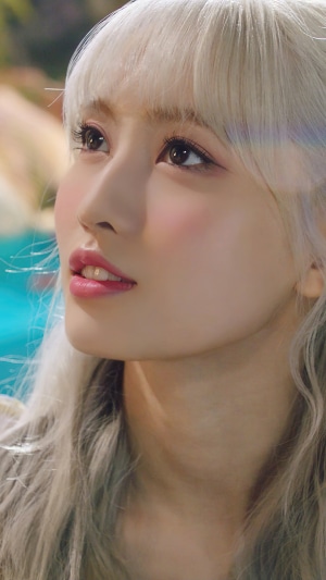 Momo from TWICE Kpop