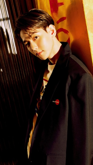 Baekhyun from Kpop wearing a black blazer