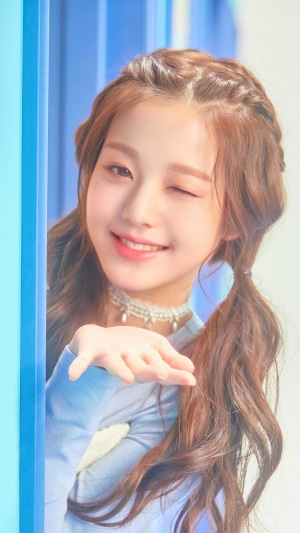 Jang Wonyoung from IZONE Kpop Girl Group