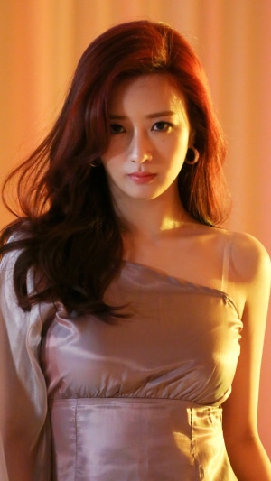 Yoon Bomi from Apink