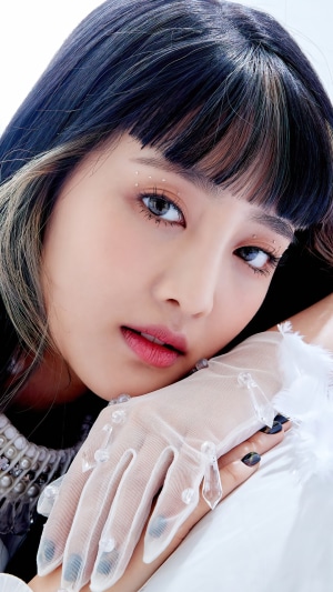 Minnie from (G)I-DLE close-up portrait