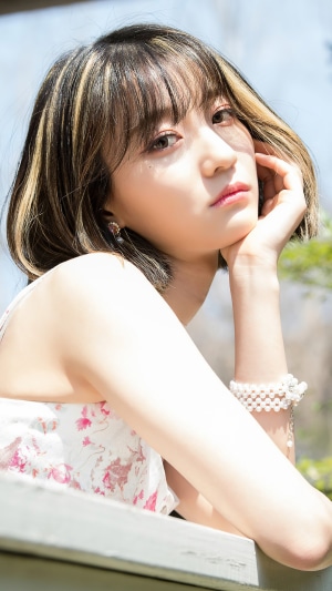 Binnie from Oh My Girl