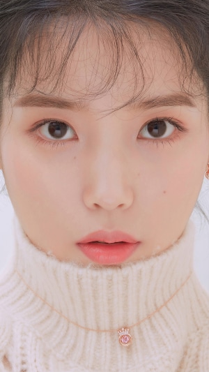 IU (Lee Ji Eun) close-up portrait