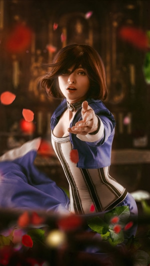 Elizabeth from Bioshock Infinite cosplay