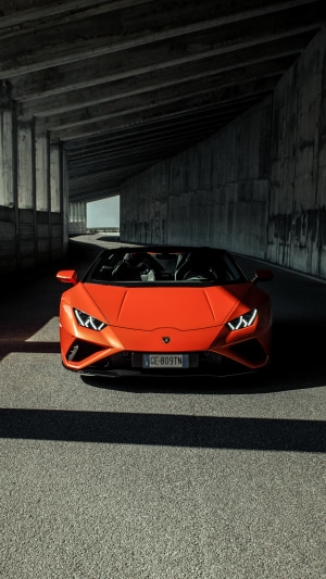 Orange Lamborghini Huracan Evo Spyder in Tunnel