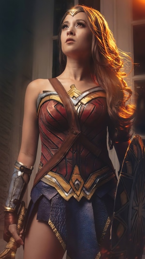 Wonder Woman Cosplay Artwork 4K