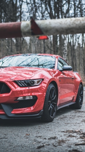 Red Ford Mustang GT 4K