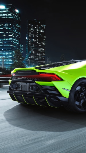 Lamborghini Huracan Evo rear view at night