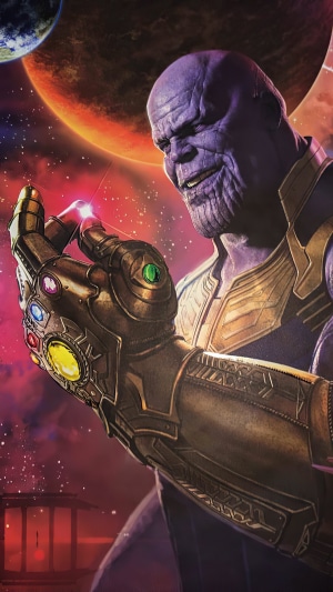 Thanos with the Infinity Gauntlet 4K
