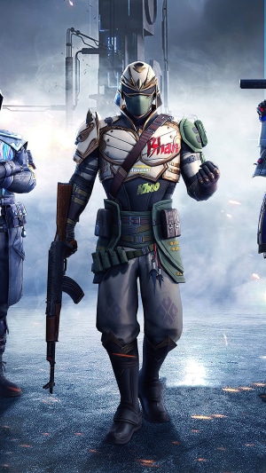 Player in futuristic armor holding a rifle