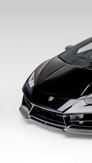 Black Lamborghini Huracan front view 4K
