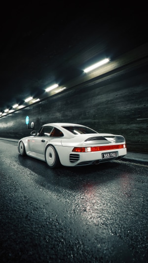 White Porsche 959 in a tunnel